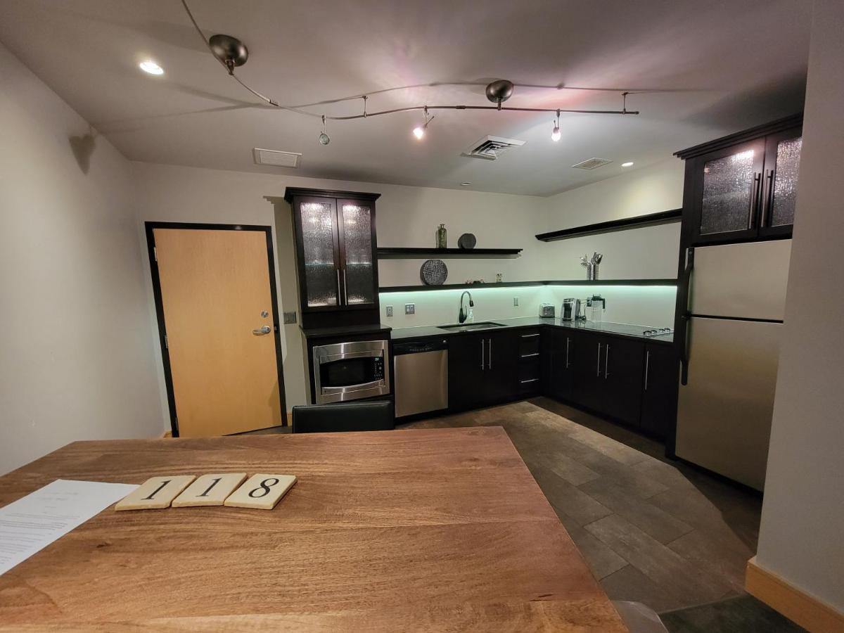 Suites At 118 บลูมมิงตัน ภายนอก รูปภาพ